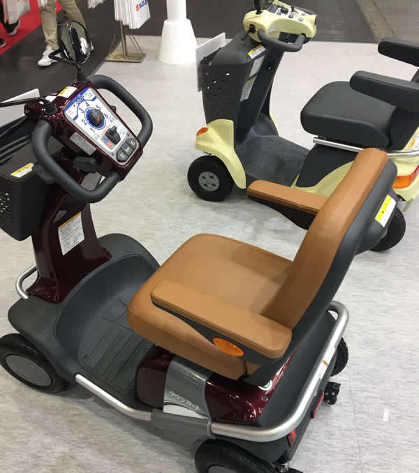 自動車運転免許返納をご検討の皆様へ。 2019042